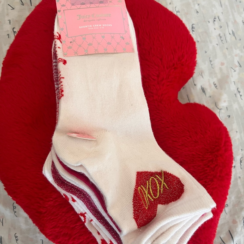 Juicy Couture White Shortie Crew Socks with Red Heart and Gold 'XOX'